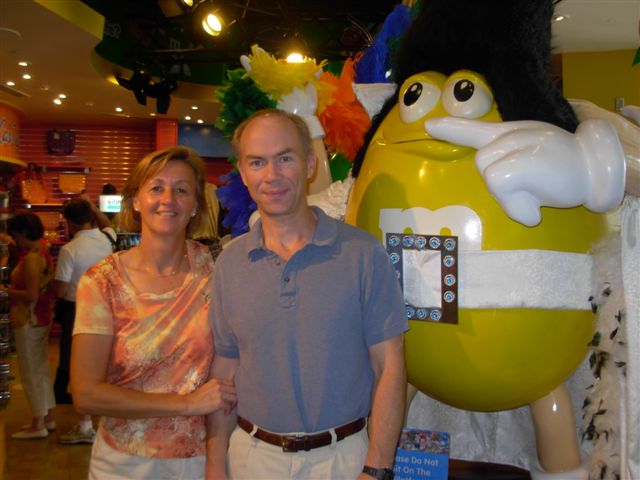 Kathy M and Jay at M&M's World - Vegas